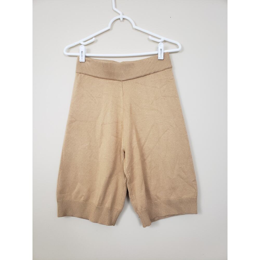 (S5) The Delta Box Women's Shorts Size S Knit Pull On Biker Style Beige Sport
